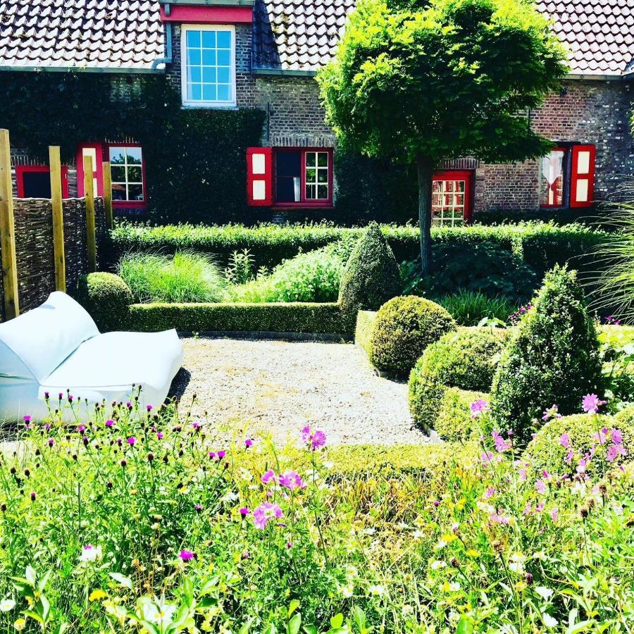 Domaine 10 Hotell Schore Exteriör bild